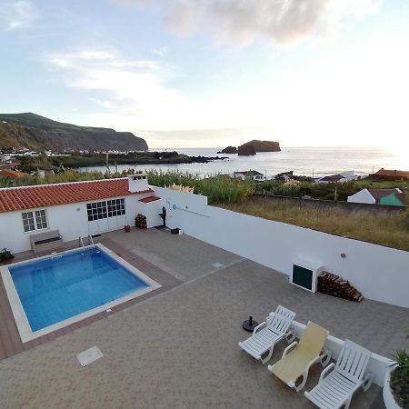 Vila Casa Por Do Sol Mosteiros  Exteriér fotografie
